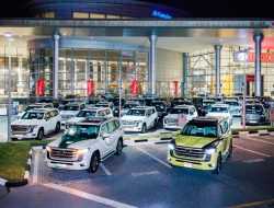 Новый Toyota Land Cruiser 300 пополнил автопарк полиции ОАЭ. Фото