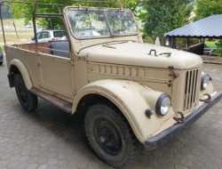 48-летний военный внедорожник ГАЗ продают в Германии по цене двух айфонов. В свободной продаже подобных машин никогда не было