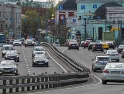 «Есть риск вылететь на встречку». Названы 8 самых опасных дорог Москвы
