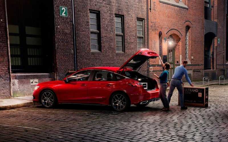 
            Honda представила новый хэтчбек Civic
        