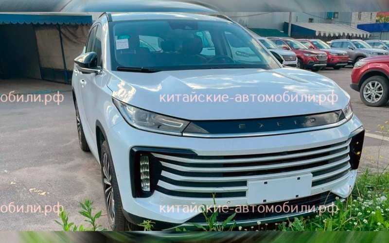 
            Обновленный кроссовер Chery TXL сфотографировали в Подмосковье
        