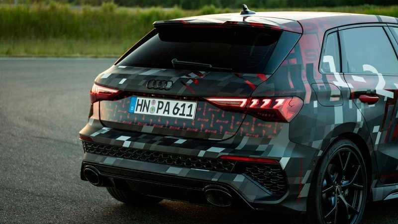 
            Audi рассказала о новом спортивном хэтчбеке и седане RS3
        