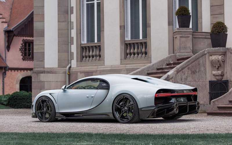 Bugatti представила новый 1600-сильный гиперкар Chiron Super Sport