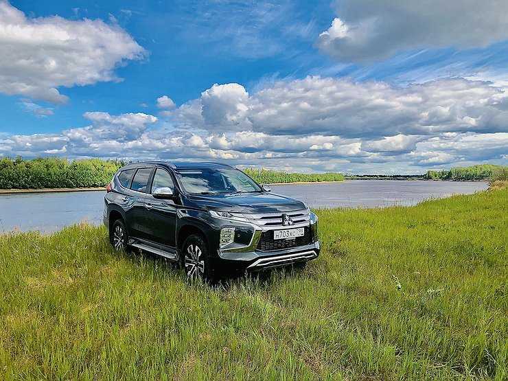 7 знаковых улучшений новейшего Mitsubishi Pajero Sport для России