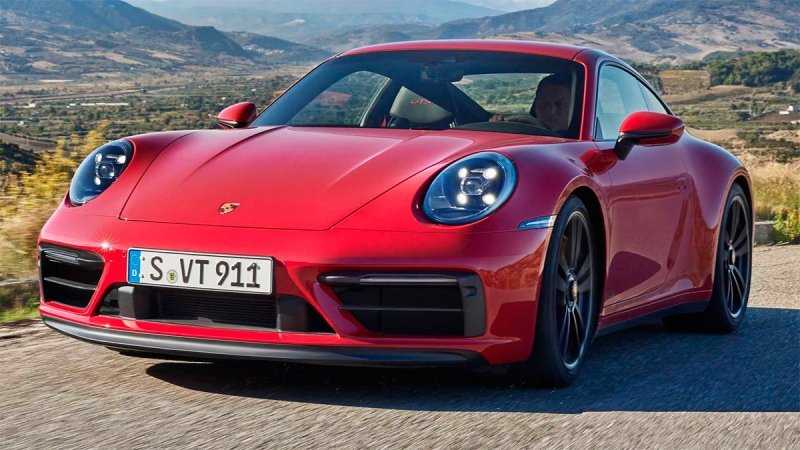 
            Porsche назвала российскую стоимость новой 911 GTS
        