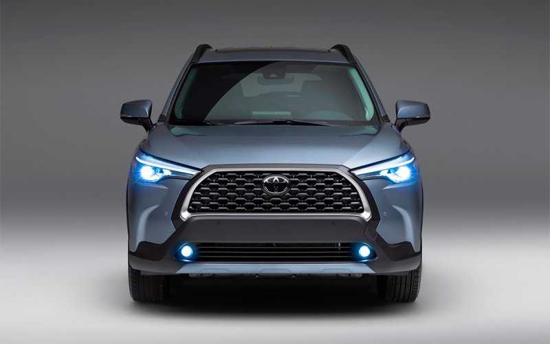 
            Toyota рассекретила новый полноприводный кроссовер
        