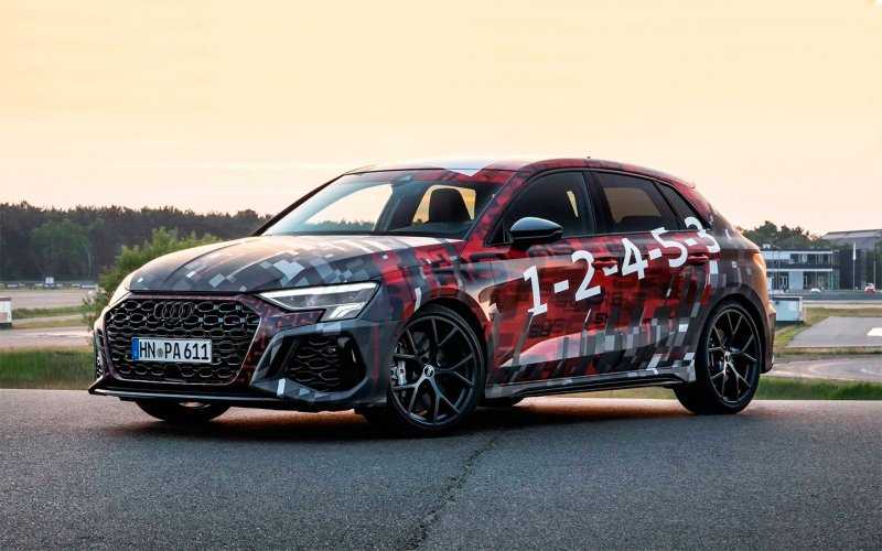 
            Audi рассказала о новом спортивном хэтчбеке и седане RS3
        