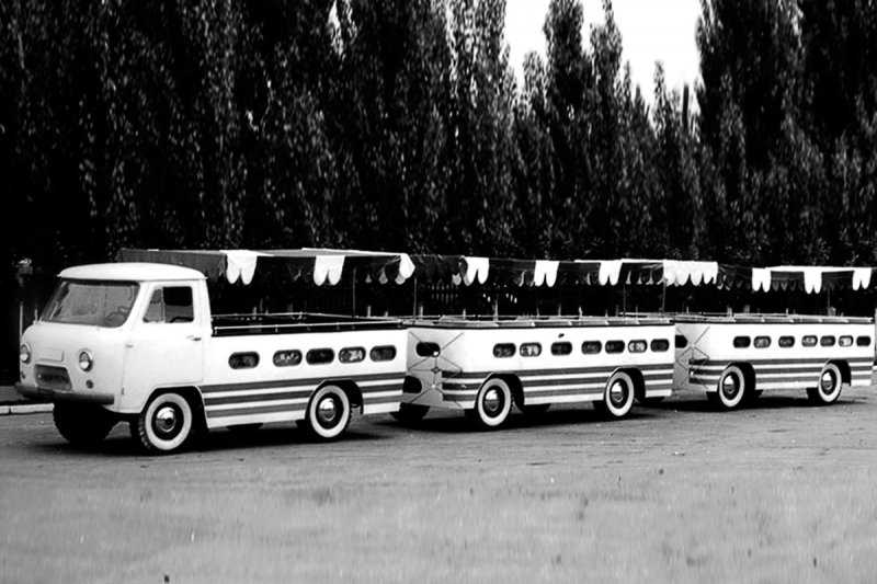 
            Штаб, снегоход, броневик и другие. 6 самых необычных версий &laquo;Буханки&raquo;
        