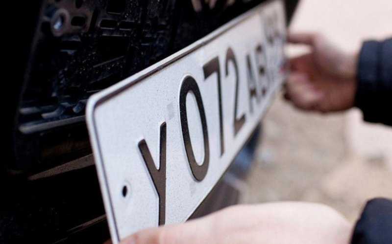 
            ГИБДД начала усиленно искать машины с нечитаемыми номерами
        