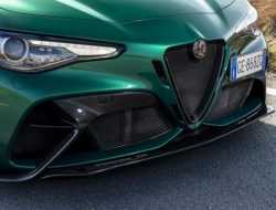 Alfa Romeo GTV возродится в виде «четырехдверного купе»