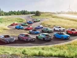 Audi RS3 нового поколения показали на видео. Это первый публичный дебют будущей модели