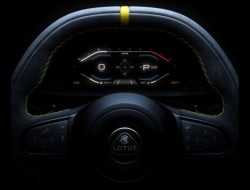 Lotus показал часть салона своей последней бензиновой машины