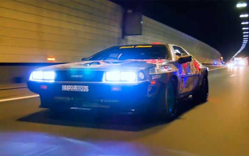 
            Известной по &laquo;Назад в будущее&raquo; DeLorean сделали необычный тюнинг. Видео
        