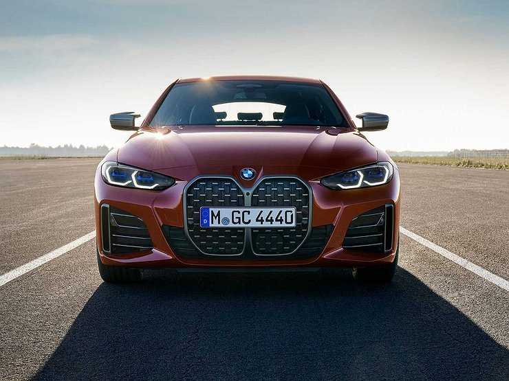 BMW 4-серии Gran Coupe приехал в Россию с одним мотором