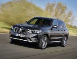 BMW X3 после рестайлинга получил пугающе огромные «ноздри»: известны цены
