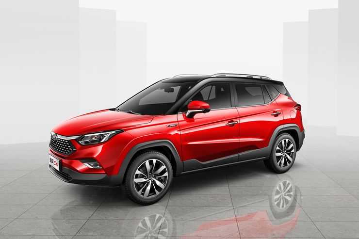 Бойся, Kia Seltos: JAC привез в Россию новый бюджетный кроссовер