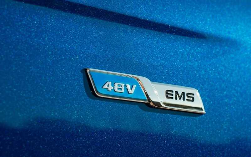 
            Geely раскрыла технические характеристики кроссовера Atlas Pro для России
        