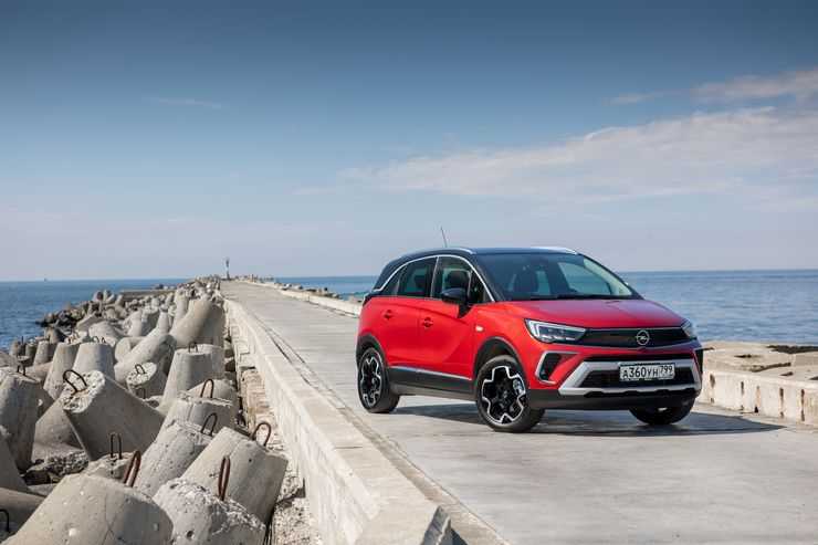 Чем меньше, тем больше: первый тест-драйв нового кроссовера Opel Crossland