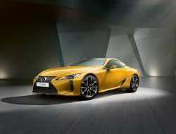 Чем может похвастать Lexus LFA за 15-летнюю историю