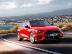 Audi привезла в Россию 290-сильные хэтчбеки и седаны S3 нового поколения