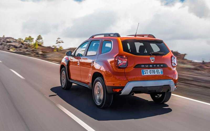
            Кроссовер Dacia Duster обновился и получил роботизированную коробку
        