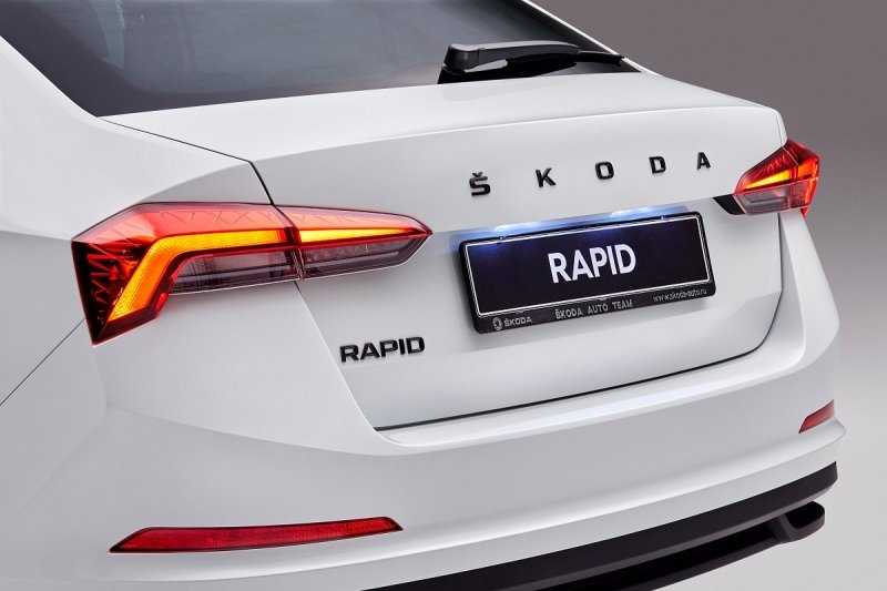 
            Skoda назвала российские цены на спортивную версию Rapid
        
