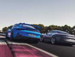 Экстремальный Porsche 911 GT3 обзавелся «спокойной» версией Touring