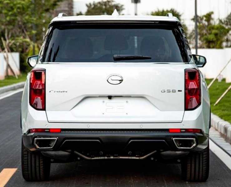 
            Появились первые снимки китайского кроссовера GAC GS8 нового поколения
        