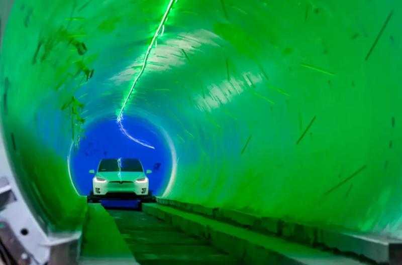 Илон Маск запустил долгожданный скоростной тоннель под Лас-Вегасом, но первые пассажиры остались разочарованы