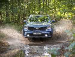 Kia Sorento получил в России «грозный» двигатель V6