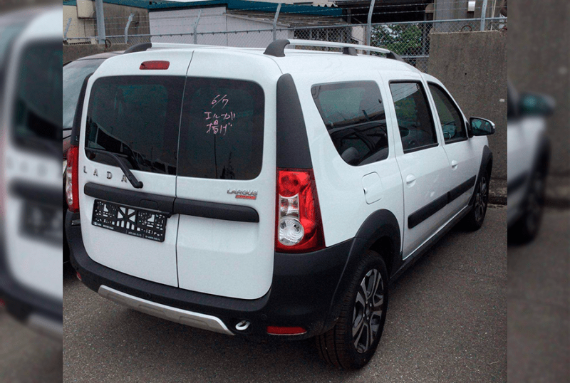 Lada Largus FL впервые сфотографировали в Японии. Универсал продают более чем за два миллиона рублей