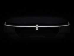 Lincoln анонсировал первый электромобиль и полный отказ от традиционных моторов