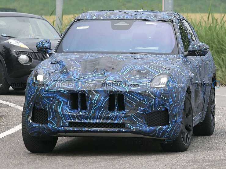 Maserati обкатывает новый кроссовер Grecale