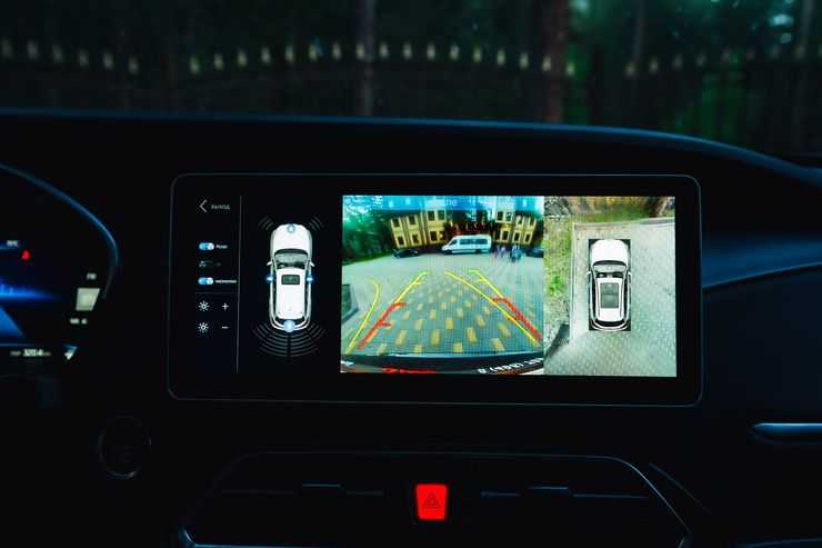 Maserati по-китайски: первый тест-драйв нового кроссовера JAC S7