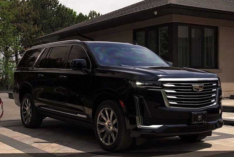 Новый Cadillac Escalade превратили в 5,8-метровый броневик