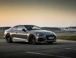 Объявлены цены на новые спортивные Audi: RS 4 Avant, RS 5 Sportback и RS 5 Coupe