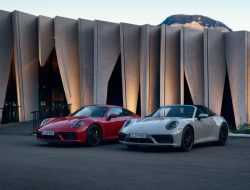 Объявлены рублевые цены на новый Porsche 911 GTS