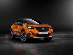 Peugeot 2008 с новым мотором и автоматом: объявлены рублевые цены