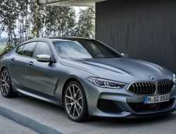 «Почта России» хочет приобрести мощный бизнес-седан с целым набором опций. Под описание подходит BMW за 9 миллионов рублей