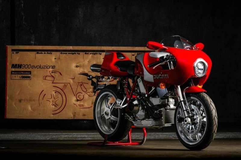 Редкий Ducati без пробега продают в заводской упаковке за два миллиона рублей
