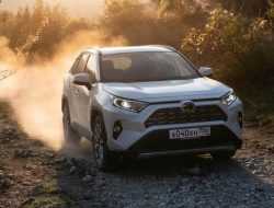 Toyota подняла цены на большинство автомобилей в России