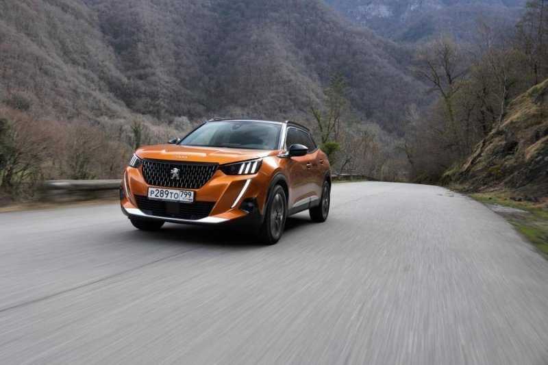 У российского Peugeot 2008 появится новая мощная версия