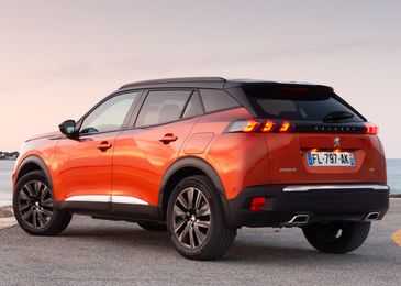 В Россию привезли самый мощный Peugeot 2008