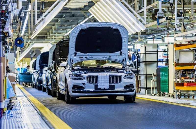 Volvo перейдет на производство автомобилей из экологичной стали