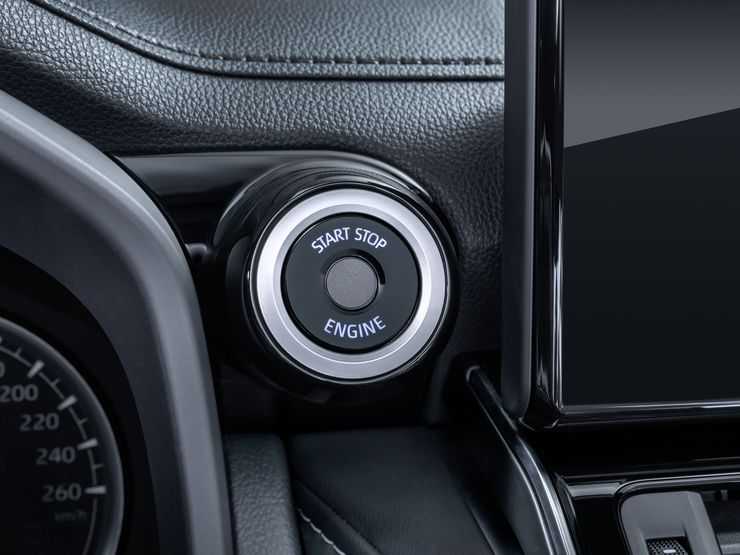 Все о новейшем Toyota Land Cruiser 300 для России