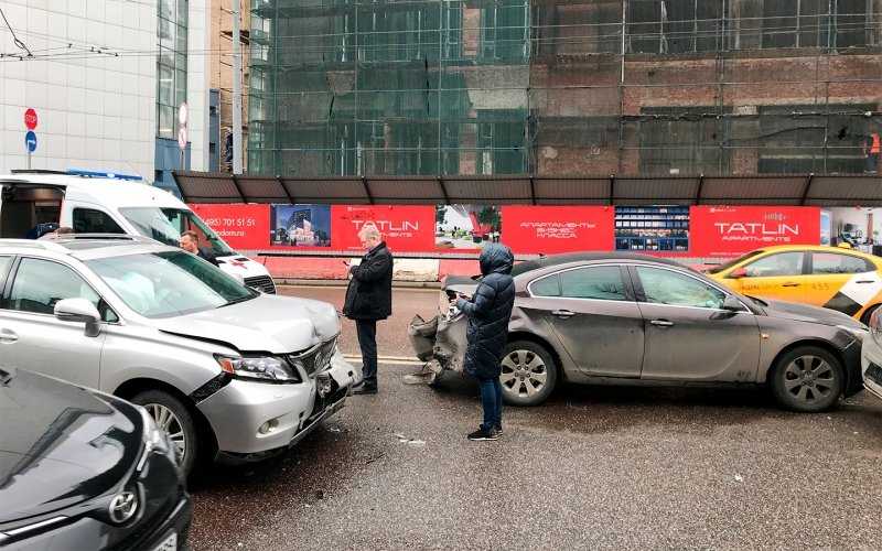 
            Водителей предупредили о последствиях езды без техосмотра. Подробности
        