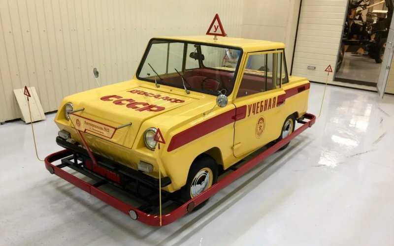 
            Автомобиль-мотоколяску 1979 г. выставили на продажу по цене новой Creta
        