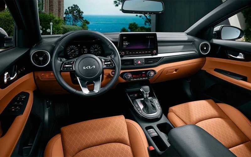 
            Обновленный Kia Cerato доберется до России в сентябре
        