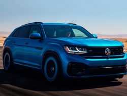 У большого кроссовера Volkswagen Atlas появилась 300-сильная версия
