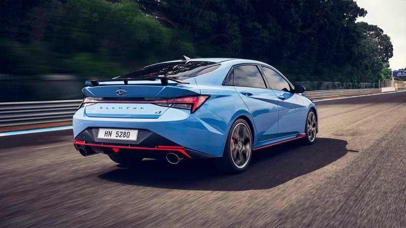 
            Hyundai представил самую мощную Elantra
        